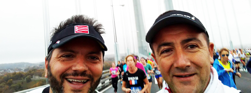 foto Freedogs, due giallofluo alla Maratona di New York